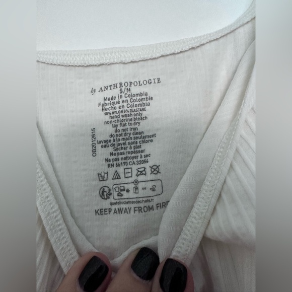 by Athropologie Seamless Textured Tank Size S/M Ribbed White Tank - Picture 4 of 6